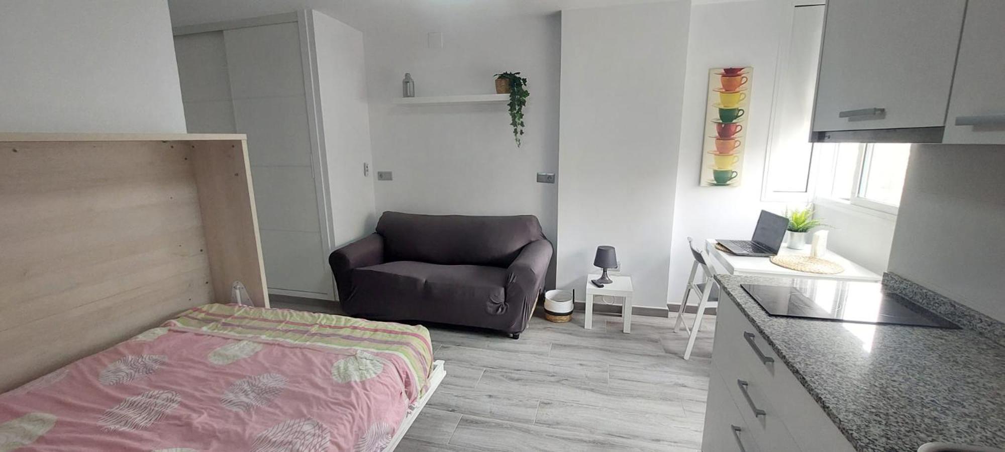 La Chinita Apartment เบนัลมาเดนา ภายนอก รูปภาพ