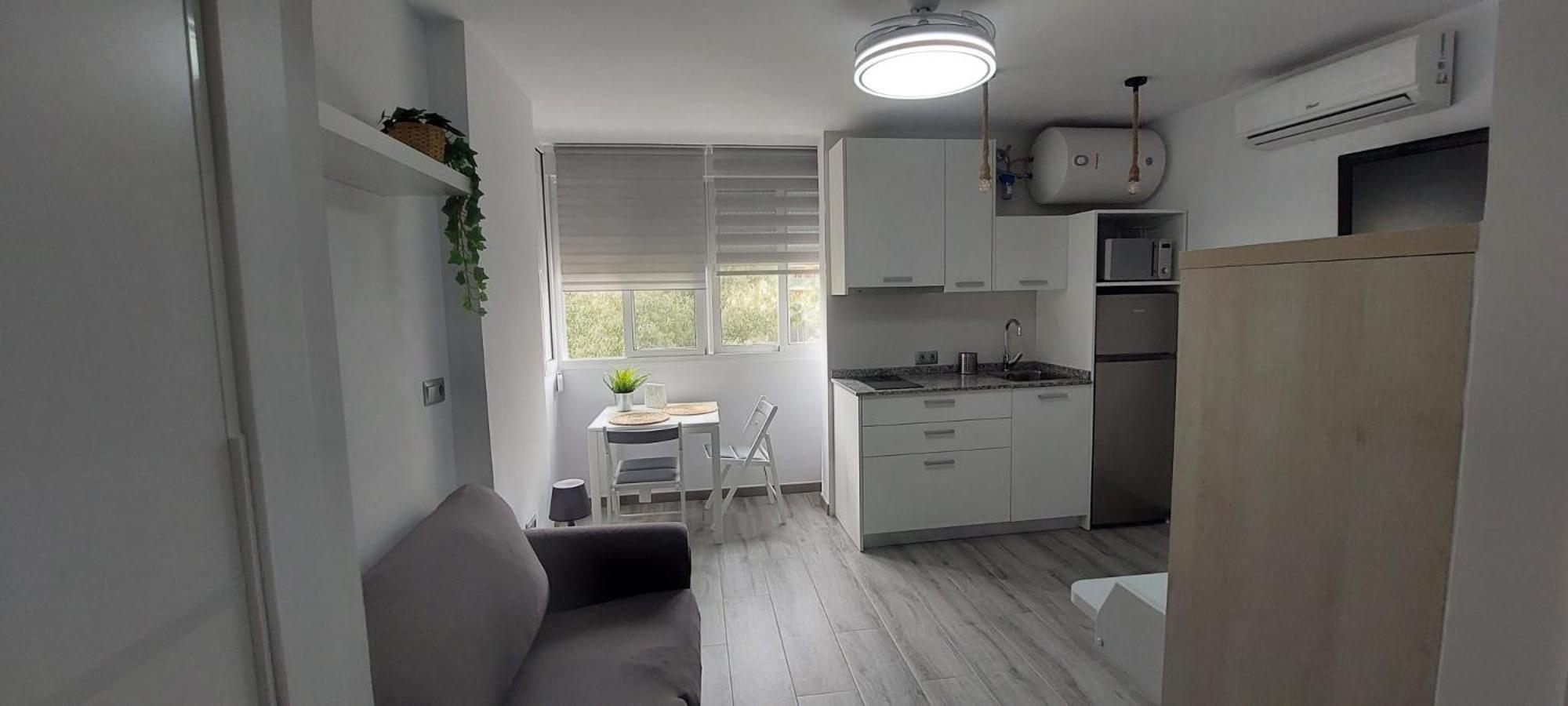 La Chinita Apartment เบนัลมาเดนา ภายนอก รูปภาพ